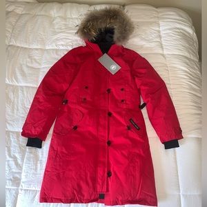 Canada Goose Red Parka Size Small NWT